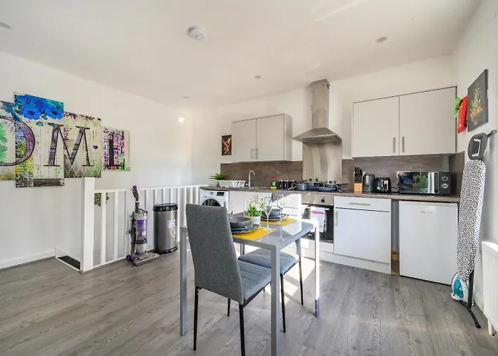 Apartment 11f2 Captivating & Luxurious *