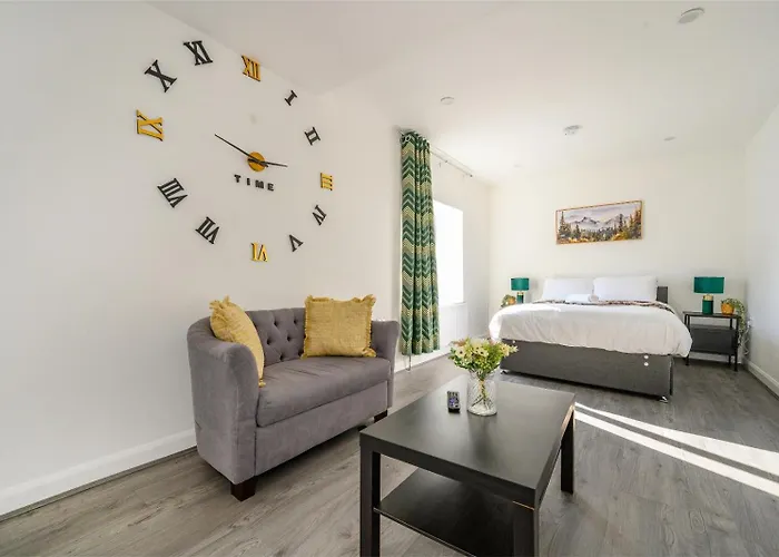 Apartment 11f2 Captivating & Luxurious *