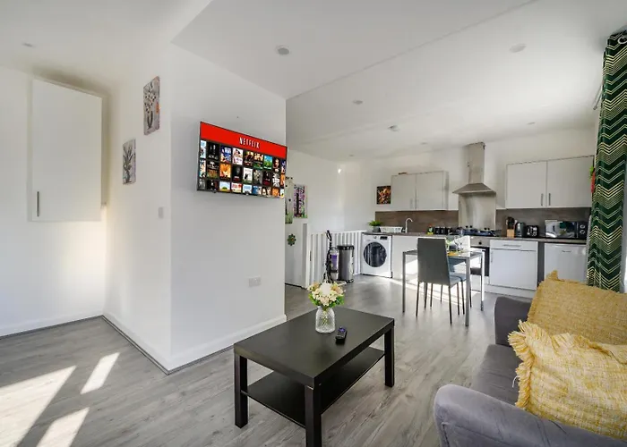 Lejlighed 11f2 Captivating & Luxurious Bradford (West Yorkshire)